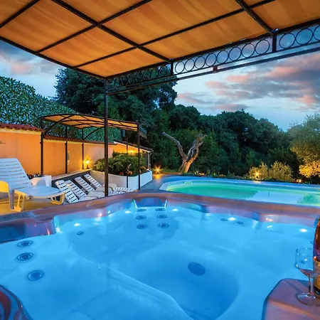 Beautiful In With Sauna 펜션 *