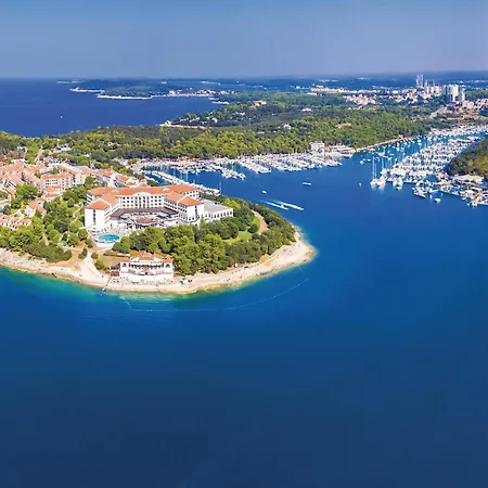 Beautiful In With Sauna 펜션 풀라