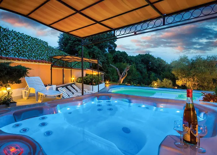 Beautiful In With Sauna Ferienhaus *