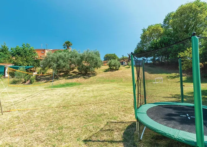 Beautiful In With Sauna Ferienhaus Pula