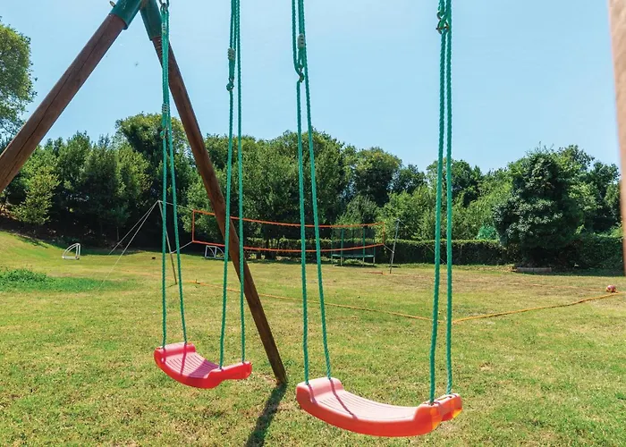 Beautiful In With Sauna Ferienhaus Pula